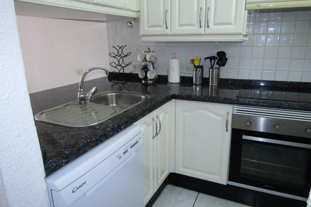 2 Bedrooms Playa Las Americas Parque Santiago I Heated Pool Πλάγια ντε λας Αμέρικας Εξωτερικό φωτογραφία